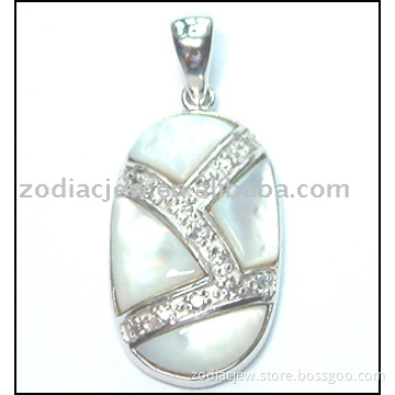 925 sterling silver pendant with MOP
